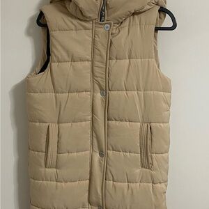 PrettyLittleThing Tan Puffer Jacket